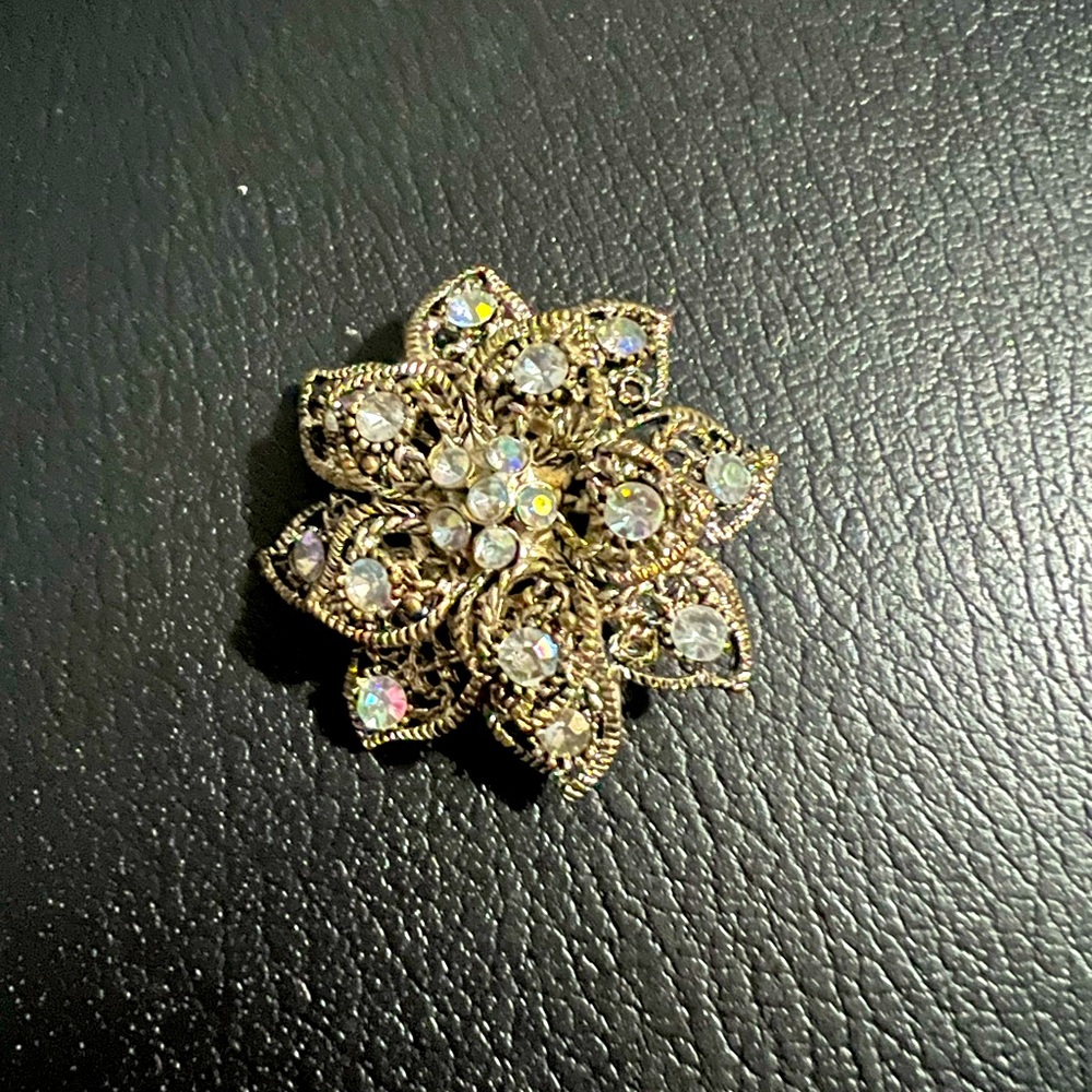Vintage rhinestone brooch